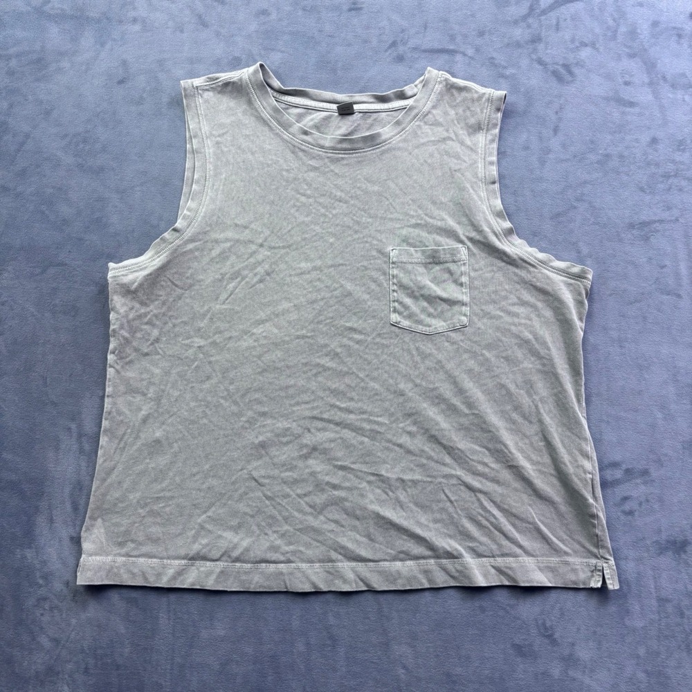 Old Navy Mens XL Gray Sleeveless Muscle Tank Top Single Pocket Crew Neck Relaxed